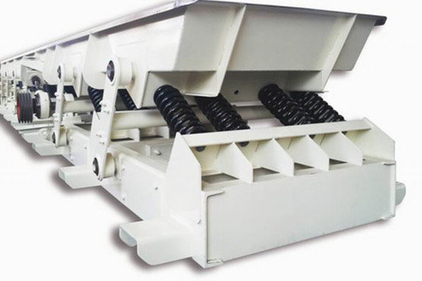 連桿振動輸送機（完全平衡式連桿振動輸送機、彈性連桿式振動輸送機）的優勢特征